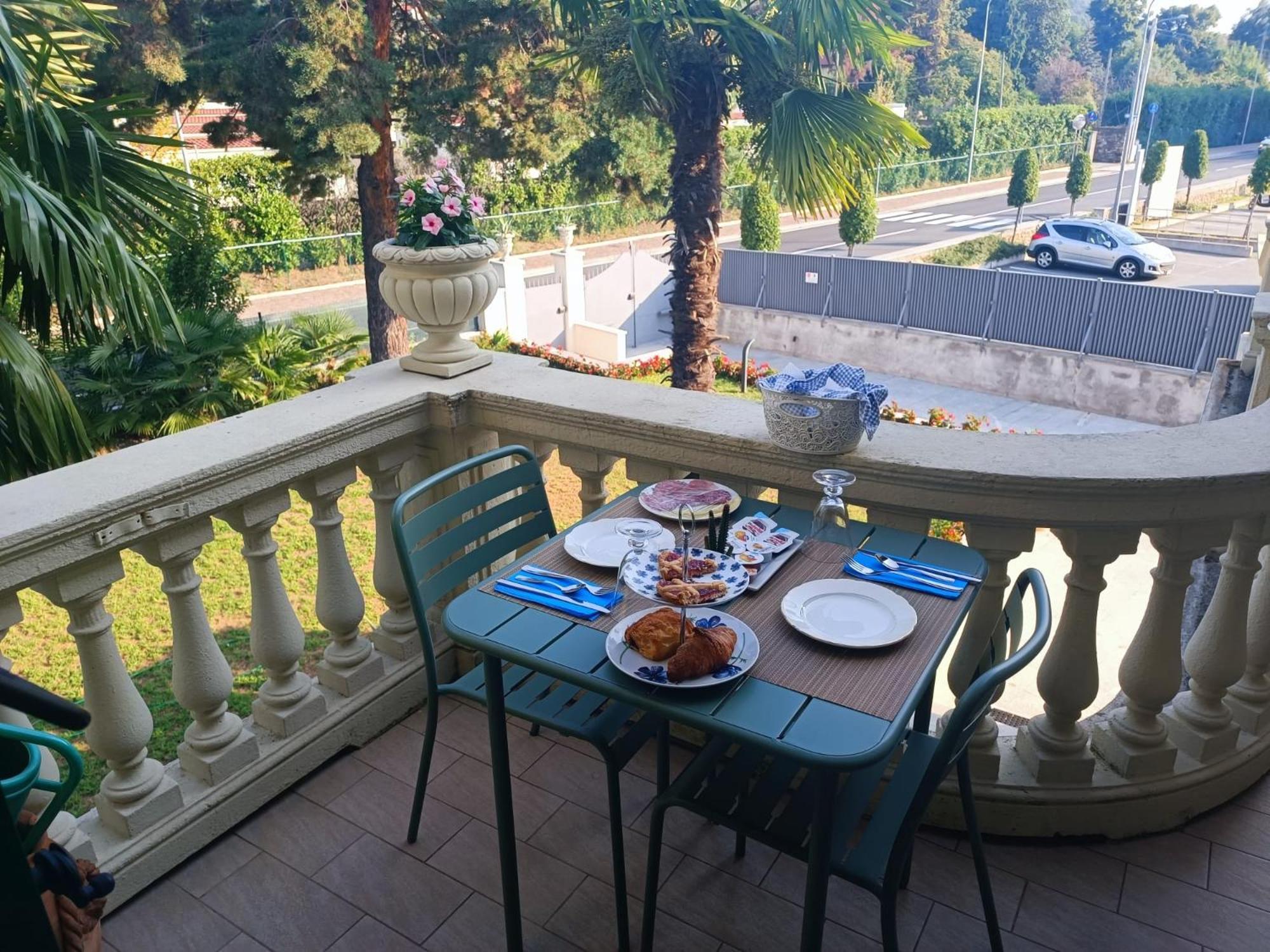B&B Villa Preziosa Lago Maggiore 레사 외부 사진