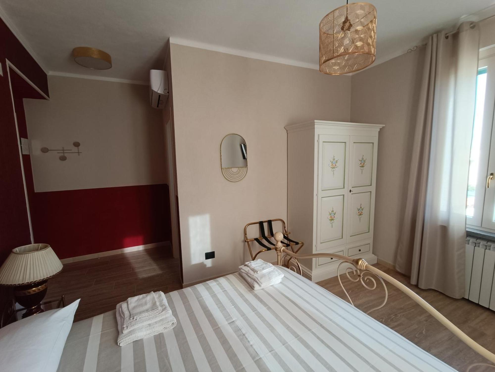 B&B Villa Preziosa Lago Maggiore 레사 객실 사진